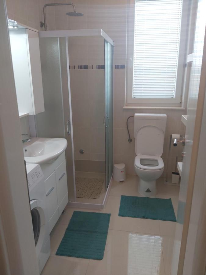 Apartment Adrijana ノヴァリャ エクステリア 写真